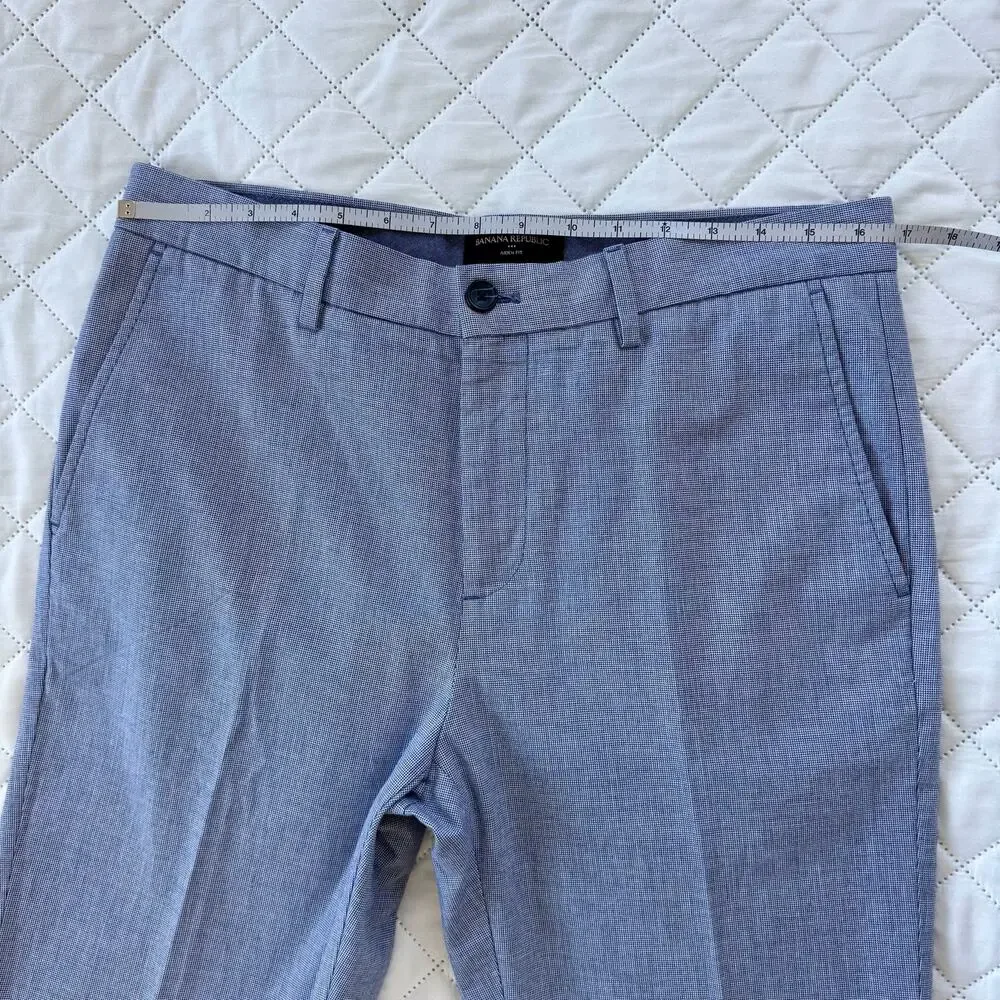 Banana Republic Aiden Fit Men’s Dress Pants 32x34 Blue Chambray 100% Cotton
